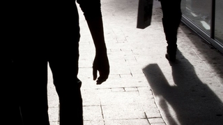 'Israrlı takip' cinsel taciz sayılacak