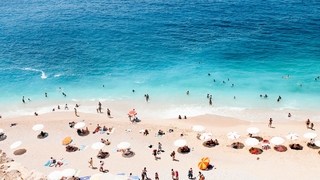 'Koronavirüs plajda, suda bulaşmaz' gibi yanlış algı var