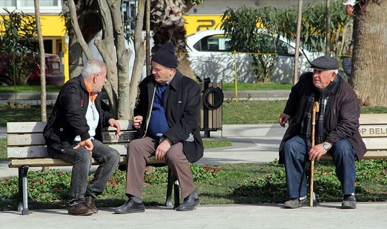 1 emekliye 2 çalışan düşüyor