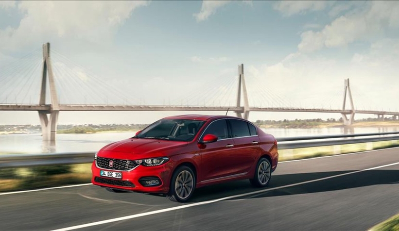 1 milyonuncu Fiat Egea banttan indi