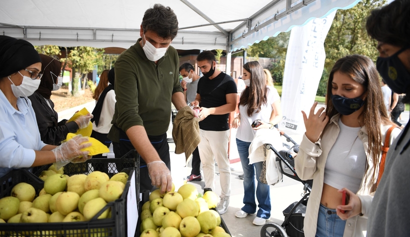 1 ton ayva 1 saatte tükendi