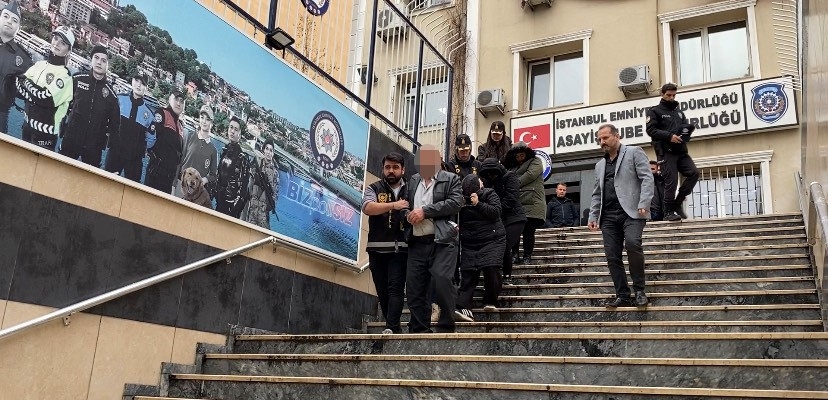 10 ilde oto hırsızlık çetesine operasyon: 21 gözaltı
