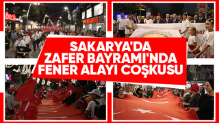 100 metre uzunluğundaki Türk bayrağıyla fener alayı düzenlendi