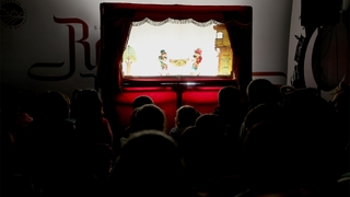 11 ayın sultanı Kitap Sokağı’nda karşılandı