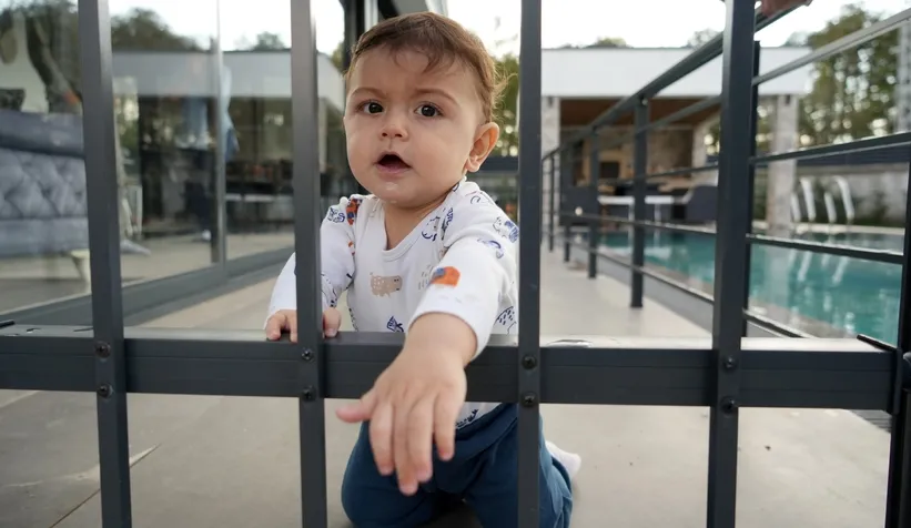 11 dakika suda kalan ve kalbi 3 kez duran 10 aylık Toprak hayata tutundu