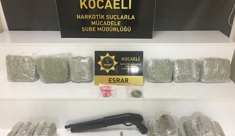 11 kilo 900 gram esrar ele geçirildi