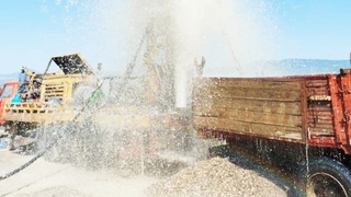 110 metrede 20 bin kişilik su kaynağına ulaşıldı