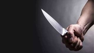 12 yaşındaki çocuk annesini bıçakladı