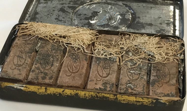 120 yıllık çikolata bulundu