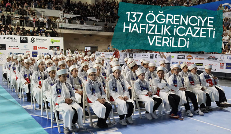 137 öğrenci hafız oldu