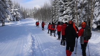 1,5 metre karda doktoru arıyorlar
