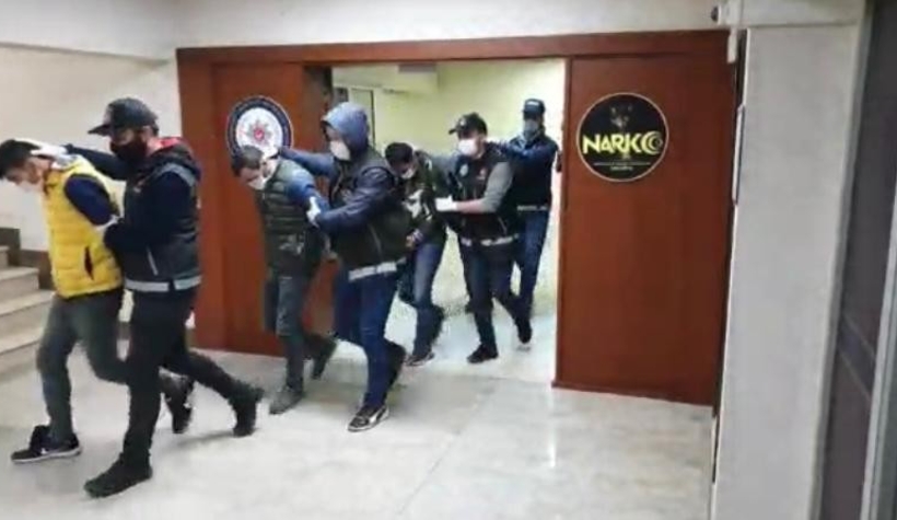 152 Polisle dev narkotik operasyonu