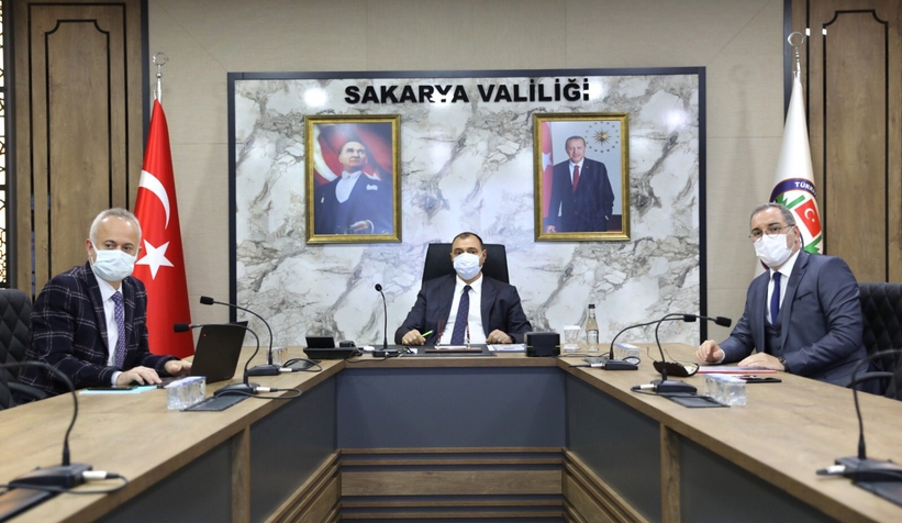 16 ilçeyi kapsayan kritik korona toplantısı