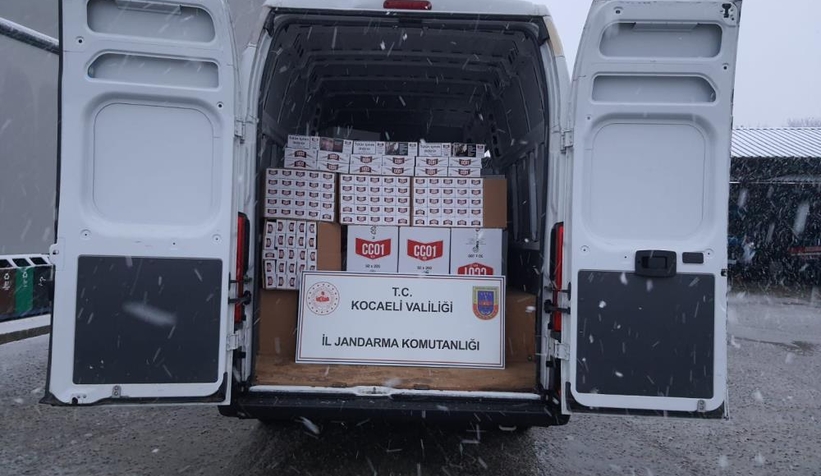 175 bin TL değerinde kaçak makaron ele geçirildi