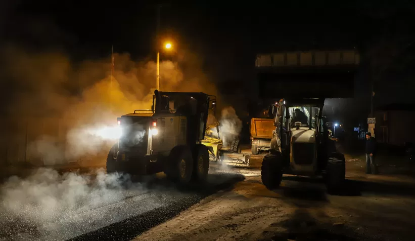 18 Nisan Caddesi’ne 750 ton asfalt