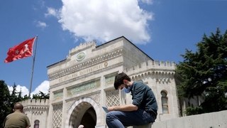 18 yaş öncesi BES'e girene, eğitim için kısmi ödeme planlanıyor