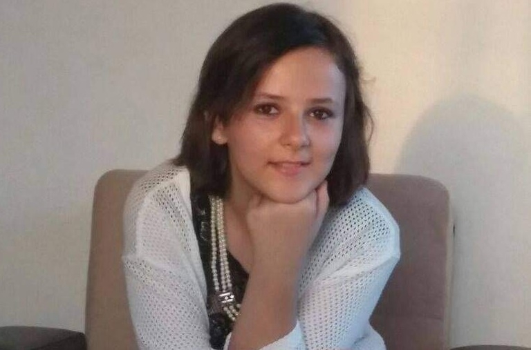 18 yaşındaki Sude silahla vurulmuş halde ölü bulundu