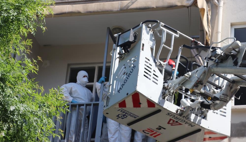 200 kiloluk coronalı hastaya film gibi kurtarma operasyonu