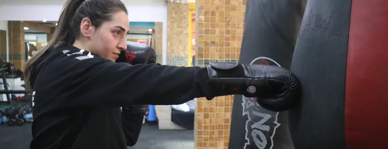 23 yaşındaki Ece Olimpiyatlara hazırlanıyor