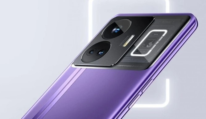 24 GB RAM'e sahip dünyanın ilk akıllı telefonu geliyor