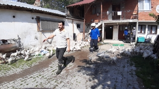 3 bin adet hindi yanmaktan son anda kurtuldu!