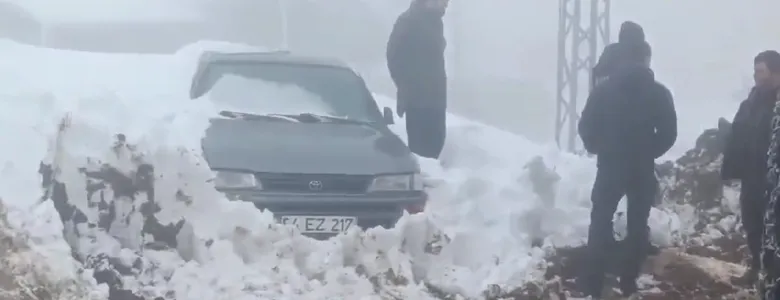 3'ü çocuk 7 kişi yaylada mahsur kaldı