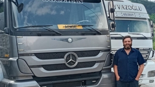 34 Yaşındaki tır şoförü kalbine yenildi