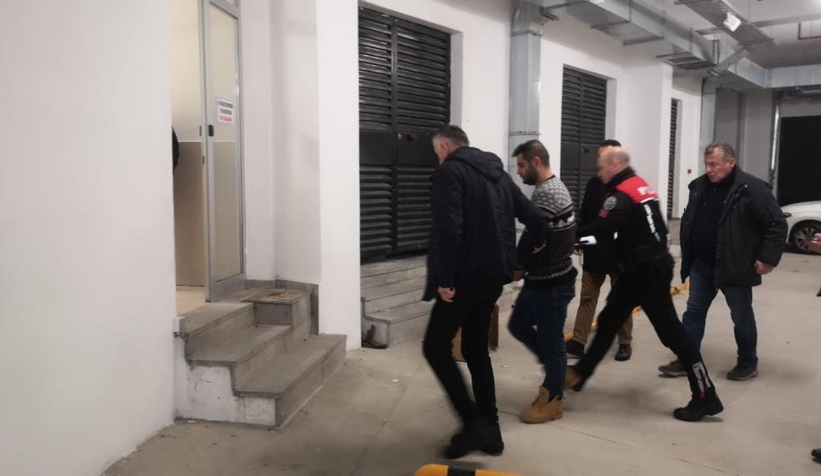 4 kişiyi öldüren polis memuru tutuklandı