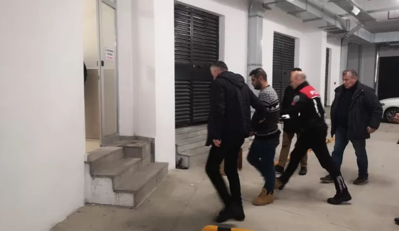 4 kişiyi öldüren polis memuru tutuklandı