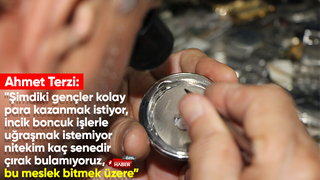 43 yıldır tarihe tanıklık etmiş saatleri tamir ediyor