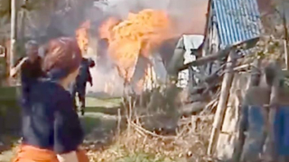 5 samanlık küle döndü