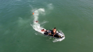 51 kişi boğulmaktan kurtarıldı