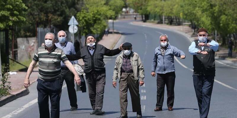 65 yaş üstüne yasağa tepki var