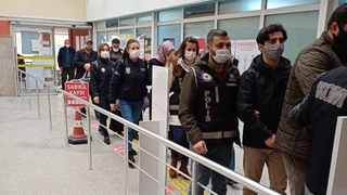 7 kişi gaybubet evlerinde yakalandı