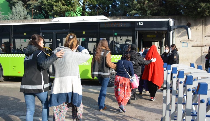 8 milyon TL’lik soygun yapan Altın Kızlar çetesi operasyonunda 36 tutuklama