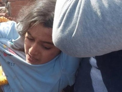 8 yaşındaki Zeynep 31 saat sonra kurtarıldı