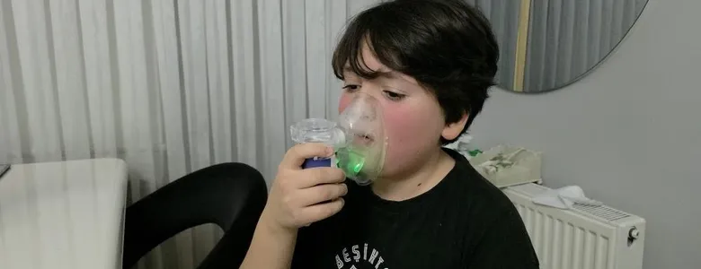 8 yıldır öksüren çocuk şifa arıyor