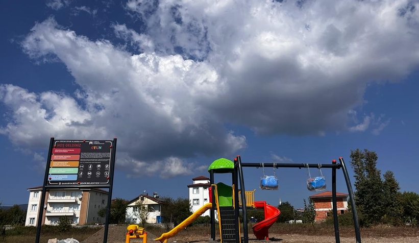 81 mahallede çocuk oyun gruplarının montajları tamamlanıyor