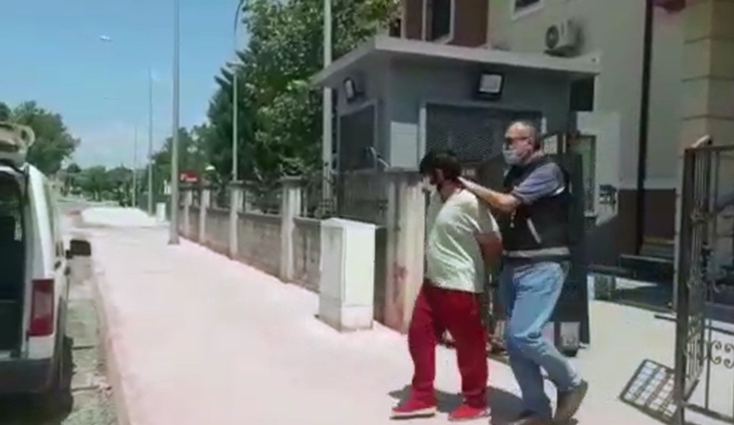 9 iş yerini soydu, yakayı ele verdi