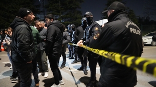 9 saatlik rehine krizi saldırganın tuvaleti gelince son buldu