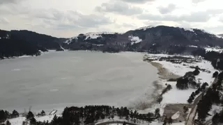 Abant Gölü buz tuttu