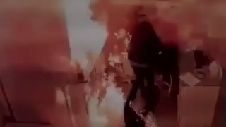 Acil servisteki patlama anı kamerada