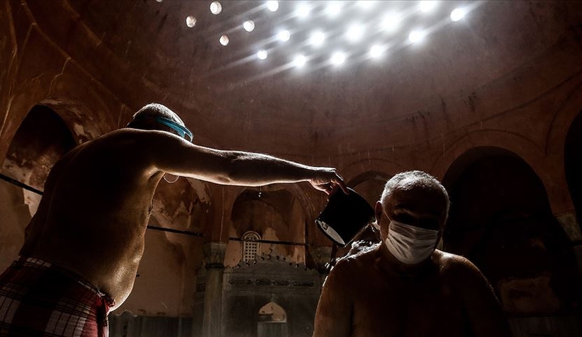 Açılmasına izin verilmeyen işyeri sahipleri hayal kırıklığına uğradı