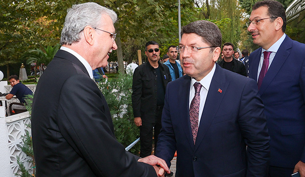 Adalet Bakanı'ndan Büyükşehire ziyaret