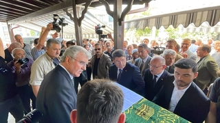 Adalet Bakanı Sakarya'da cenazeye katıldı