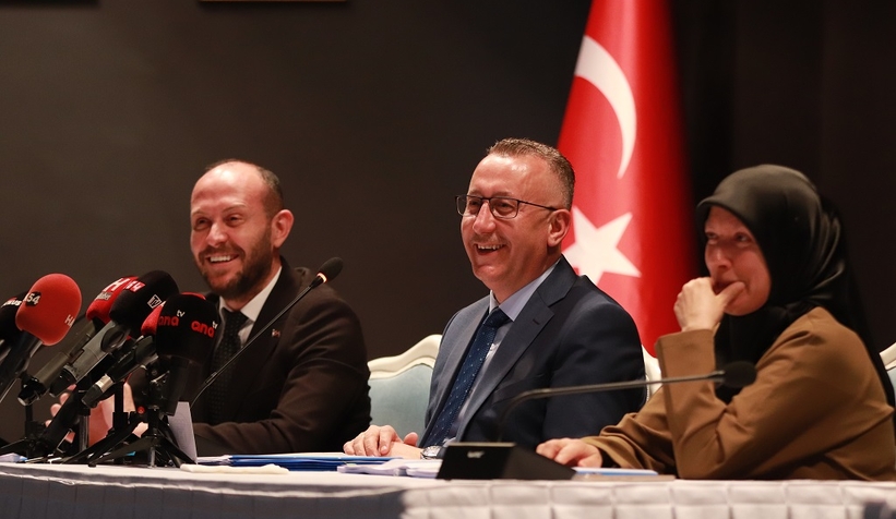 Adapazarı Belediye meclisi toplandı