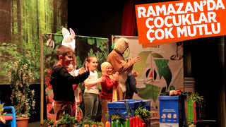 Adapazarı Belediyesi'nden çocuklar için tiyatro etkinliği