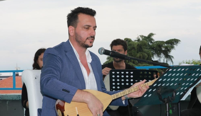 Adapazarı Belediyesi’nde kahramanlık türküleri