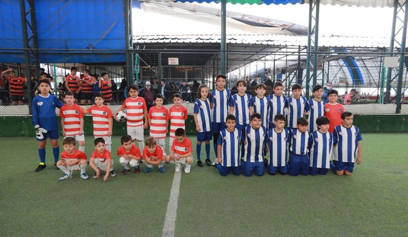 Adapazarı minikler futbol turnuvası başladı