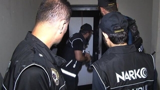 Adapazarı'nda narkotik operasyonu